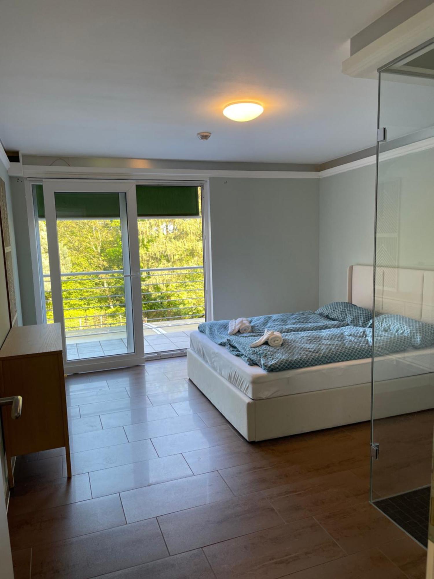 Kavkaz Restaurant & Hotel Lohmar Eksteriør billede